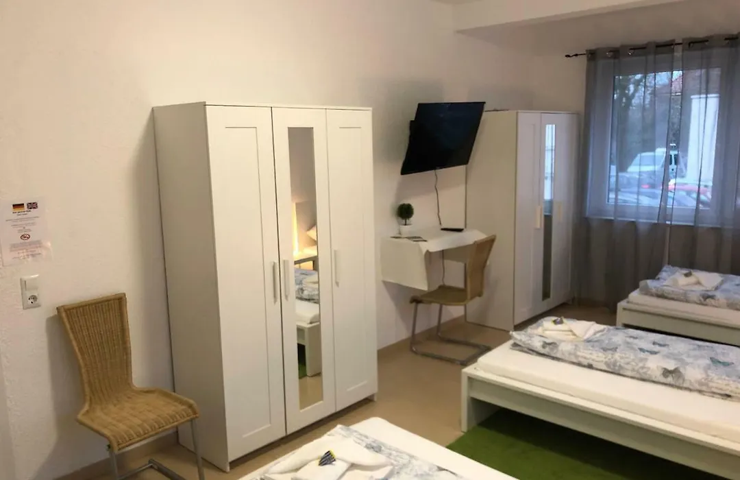 Pension Laatzen-1
